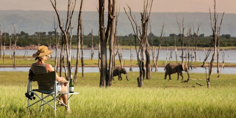 authentique zimbabwe rhino safari camp