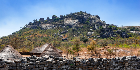 Shongololo train Great Zimbabwe ruins