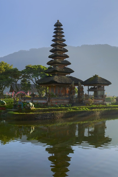 Voyage organise Bali temple pura ulun danu bratan mobile