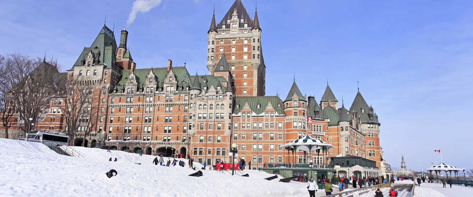 Quebec Carnaval Frontenac Luge