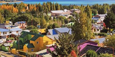 Voyage organisé Argentine El Calafate maisons colorées